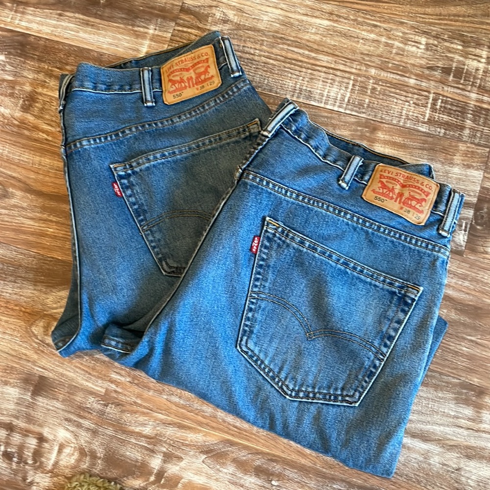Levi’s 550 38x29 Bundle of 2 Straight Leg Jeans